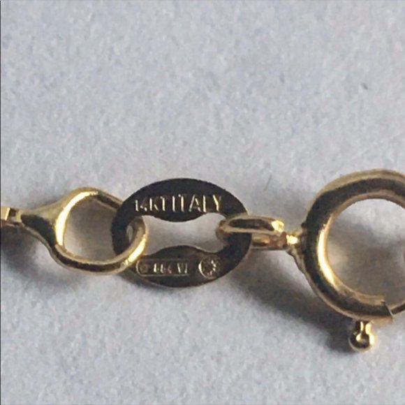 14k Solid Gold with Mother of Pearl Set - Picture 5 of 6